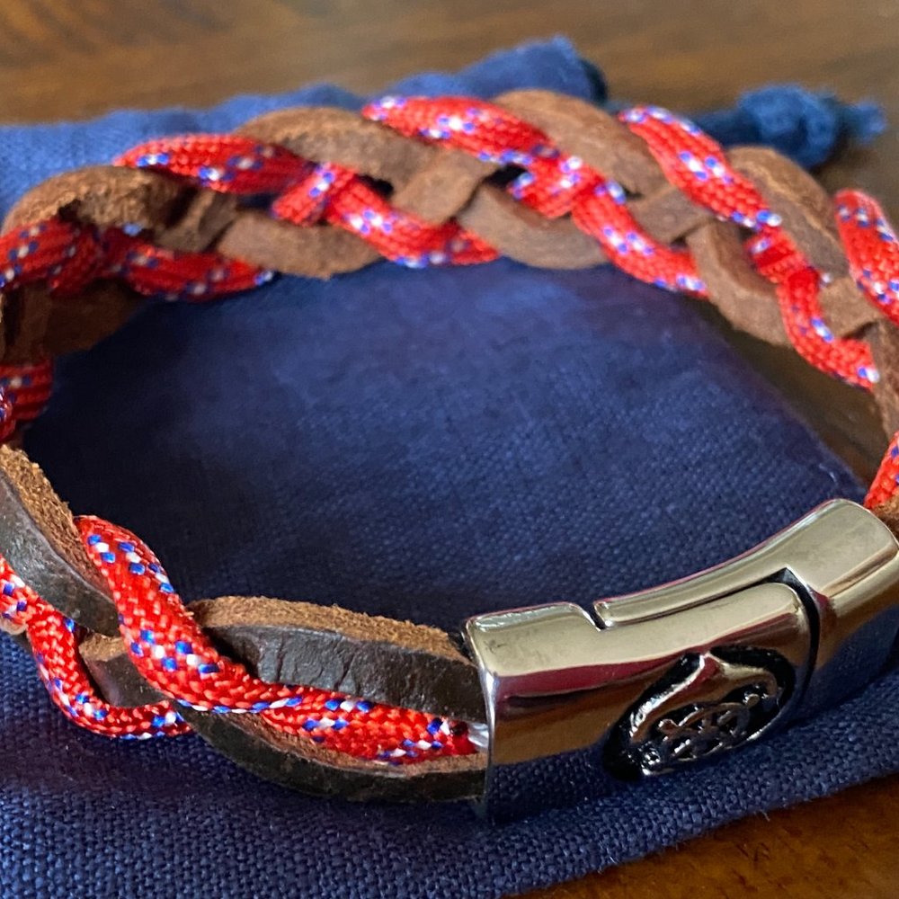 Stylish Leather and colored Breaded Bracelet